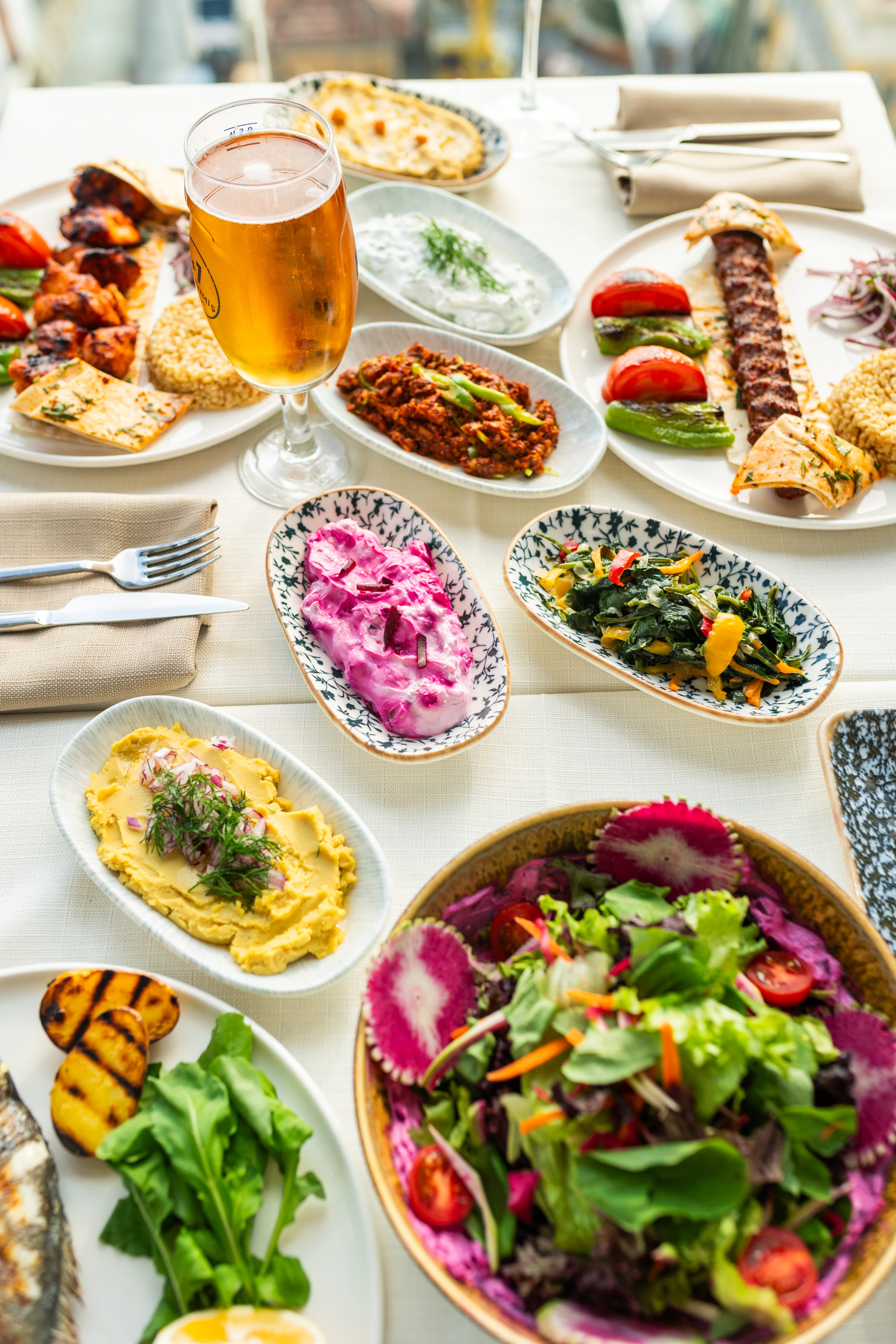 Arwin Roof meze service